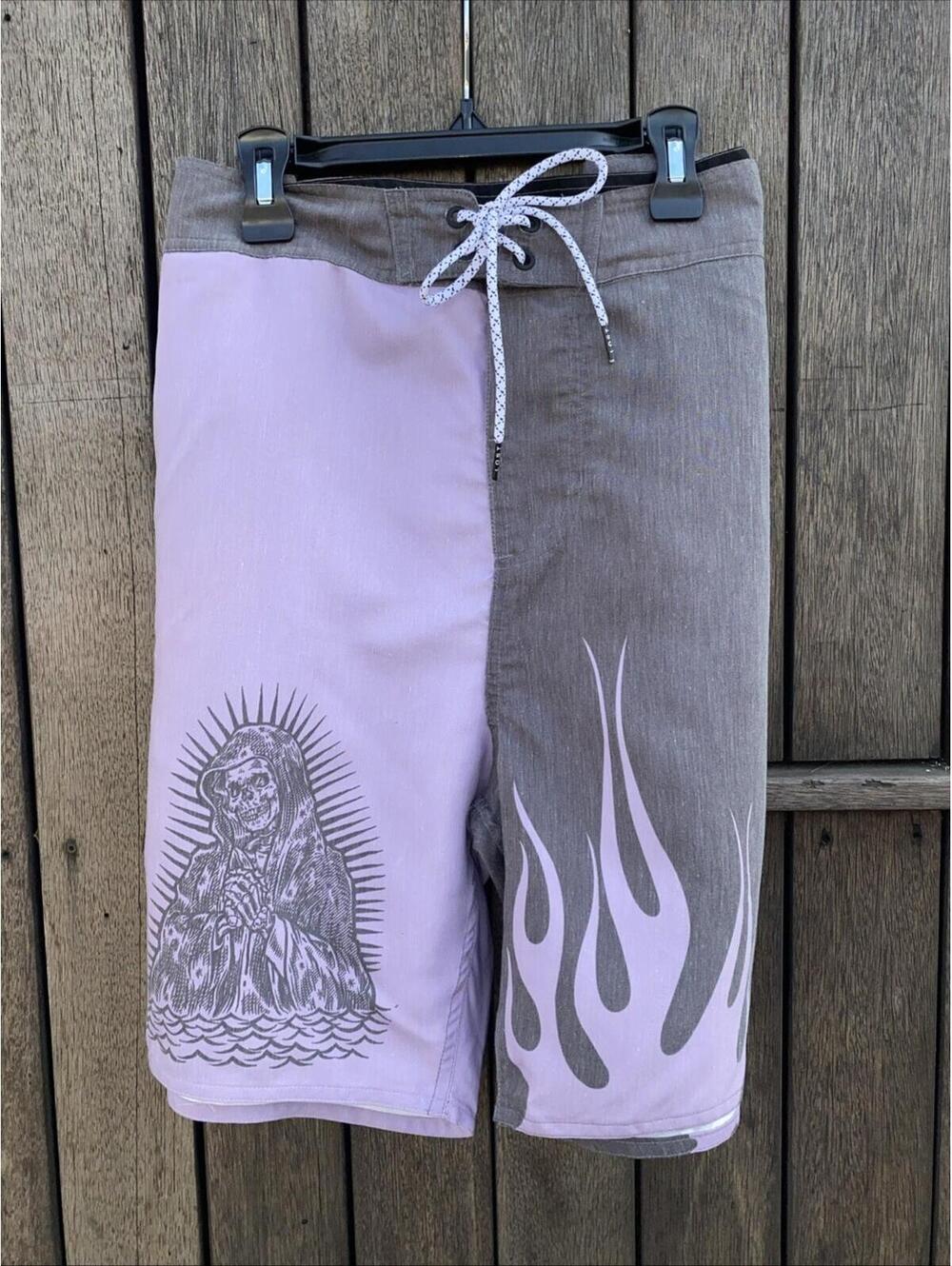 NWT Lost Enterprises Gray & Light Purple Flames Grim Reaper Board shorts 38 W
